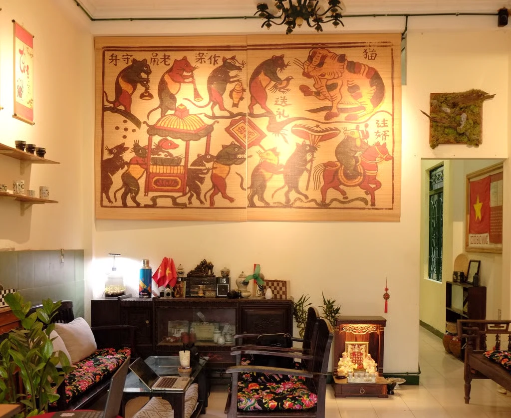Cây xanh trong khuôn viên Hush